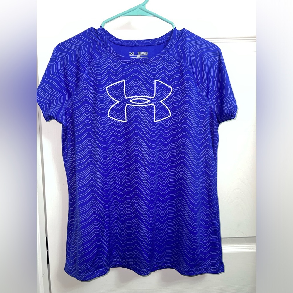 Under Armour. Size: YXL. Purple.